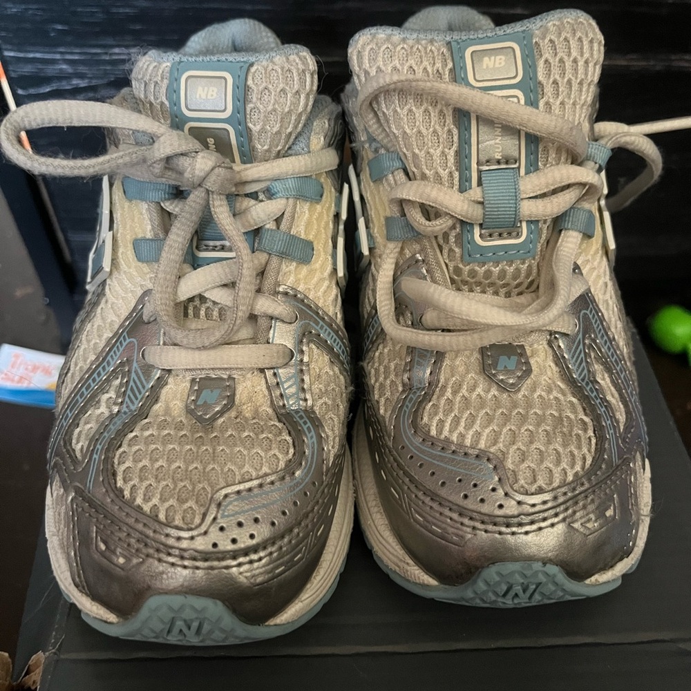 1906R New Balance